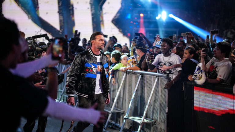 CM Punk Headed to SmackDown Upon WWE Return, Could Make Raw Appearance First