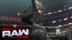 Mark Henry Predicts Rollins-Reigns SummerSlam Bout Will Be Memorable