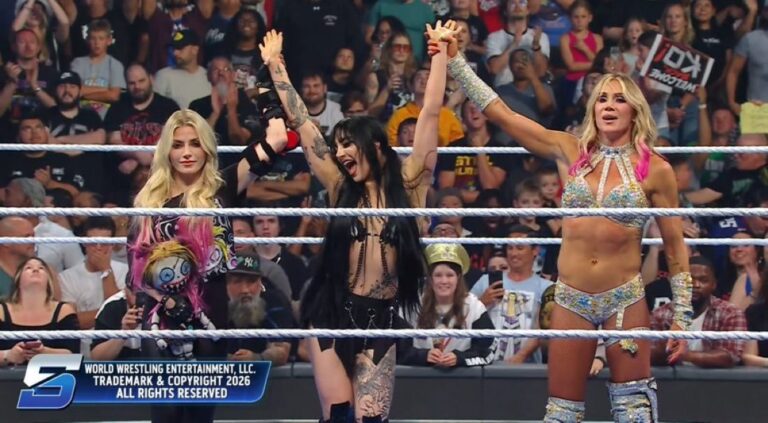 Alexa Bliss Returns, Brings Tatum Paxley To Clear Out Baddies On SmackDown
