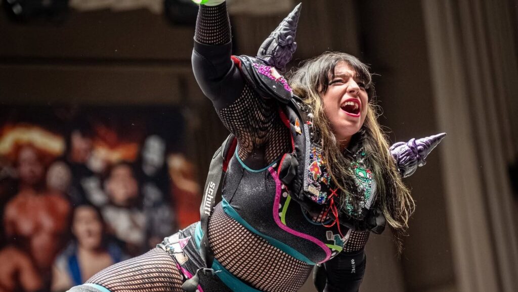 Gabby Forza Signs First TV Contract With TNA