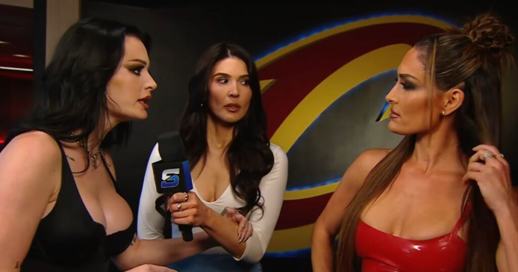 Paige Sets Up Rematch With Nikki Bella For Oct. 16 SmackDown